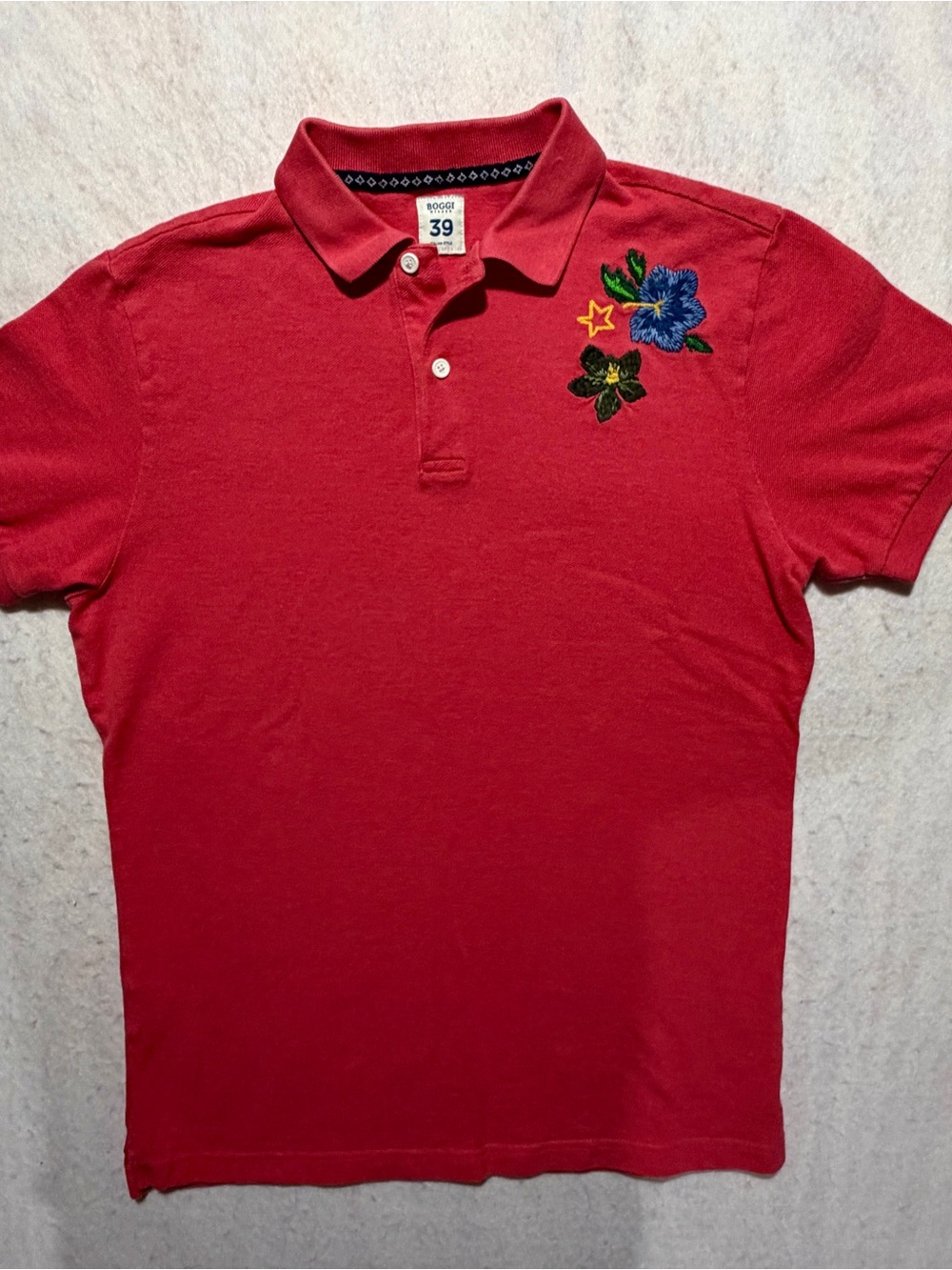 Boggi Milano Floral Embroidered Polo Shirt Red Size 39 / US Men’s Medium